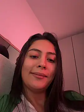 Snapshot of Sophie__Foxxx chatting on March 17, 2026, 9:18 pm Sophie Foxxx online show from March 17, 2026, 9:18 pm