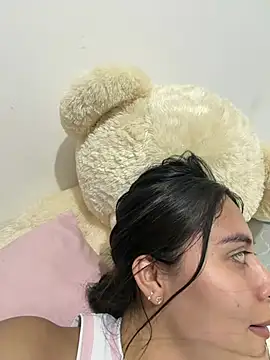 Sophie  Foxxx online show from July 7, 2026, 11:30 pm