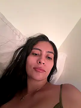 Sophie  Foxxx online show from December 17, 2025, 10:53 am