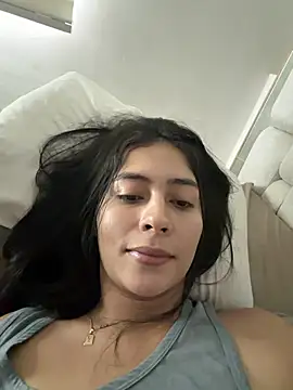 Snapshot of Sophie__Foxxx chatting on April 10, 2026, 1:40 pm Sophie Foxxx online show from April 10, 2026, 1:40 pm