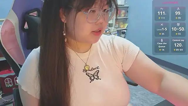 Snapshot of ANNELIESE_ chatting on September 20, 2025, 3:55 am ANNELIESE online show from September 20, 2025, 3:55 am