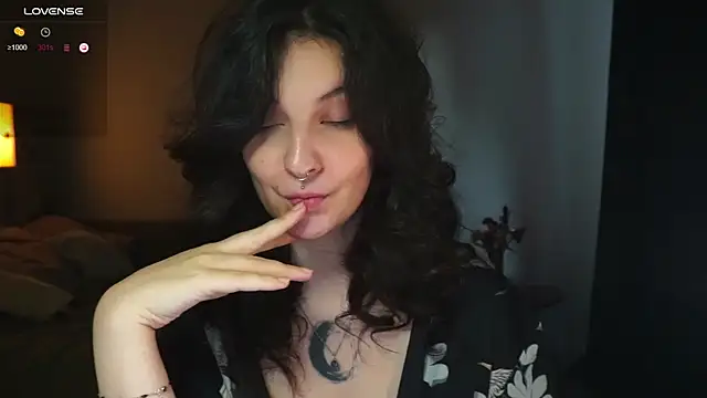 kshishtan online show from October 3, 2025, 5:42 am