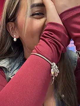 Snapshot of Tiana_saenz chatting on September 14, 2025, 10:32 pm Tiana saenz online show from September 14, 2025, 10:32 pm