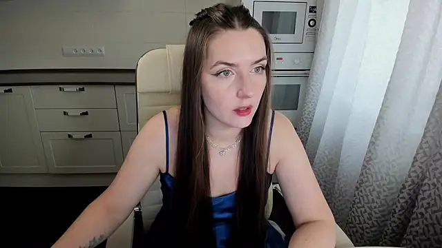 Katrina Minchels online show from July 23, 2026, 5:49 am