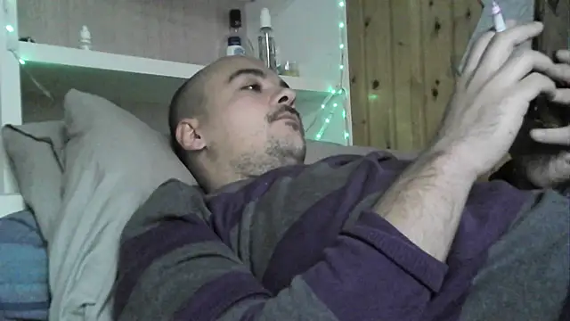 ItalianVinDiesel online show from September 28, 2025, 8:21 am