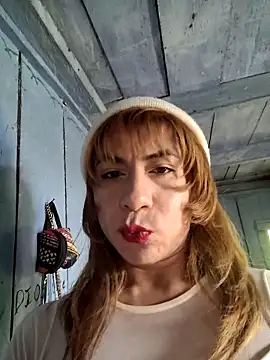 Snapshot of Evehampy chatting on February 22, 2026, 5:36 pm Evehampy online show from February 22, 2026, 5:36 pm