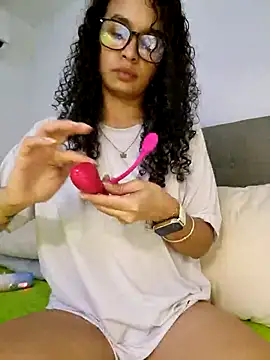 angela  98 online show from March 2, 2026, 12:23 pm