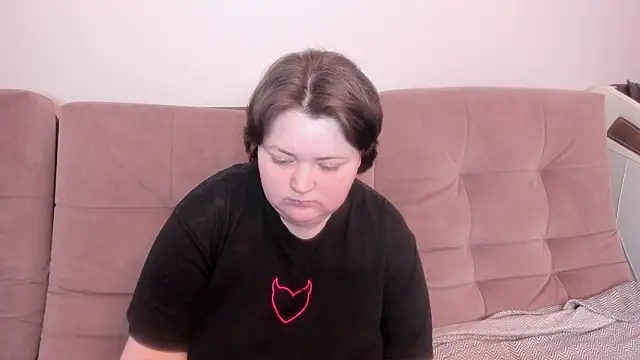 ihaveasecret  online show from March 6, 2025, 11:36 am