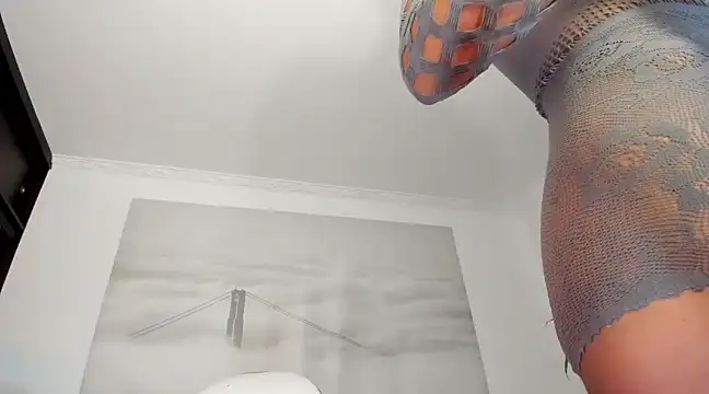 Snapshot of Apotheosis01 chatting on January 5, 2025, 9:57 pm Apotheosis01 online show from January 5, 2025, 9:57 pm