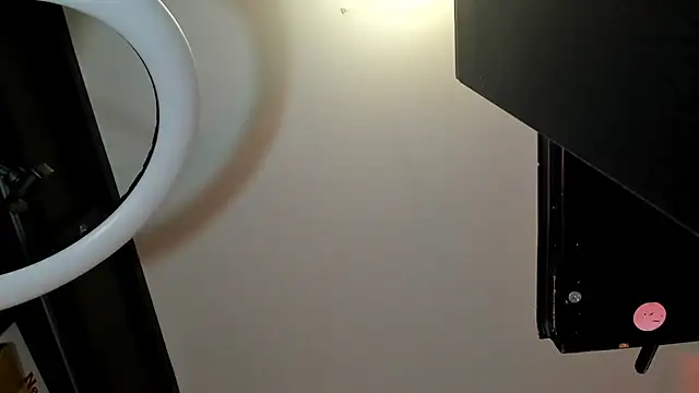 Snapshot of Apotheosis01 chatting on January 12, 2026, 11:39 am Apotheosis01 online show from January 12, 2026, 11:39 am