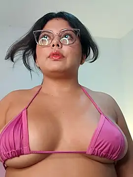 kiara-evans02 online show from July 23, 2026, 11:22 pm