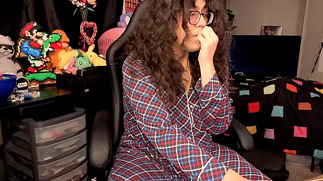 ShinyCherub online show from September 26, 2025, 7:21 pm