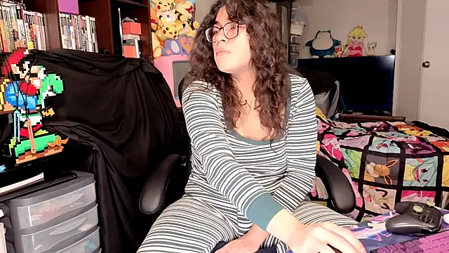 ShinyCherub online show from February 6, 2026, 12:56 pm