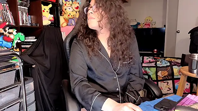 ShinyCherub online show from May 29, 2026, 4:51 am