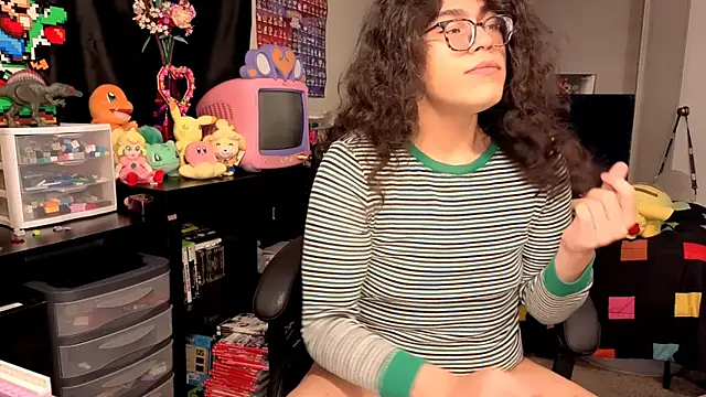 ShinyCherub online show from October 1, 2025, 2:06 am