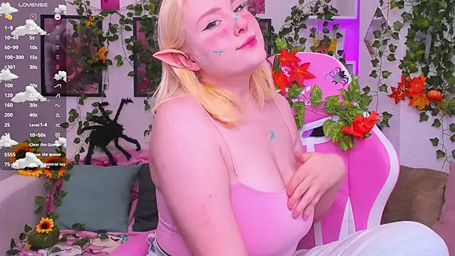 art lovee online show from October 25, 2025, 2:22 am