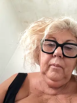 Merilulla online show from October 10, 2025, 1:45 pm