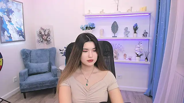 AnneTLi online show from January 11, 2026, 3:13 am