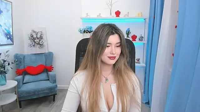 AnneTLi online show from March 6, 2026, 11:16 am