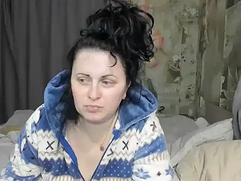 Lillian2 online show from April 2, 2026, 6:36 pm