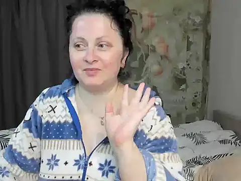 Lillian2 online show from May 16, 2026, 5:28 am