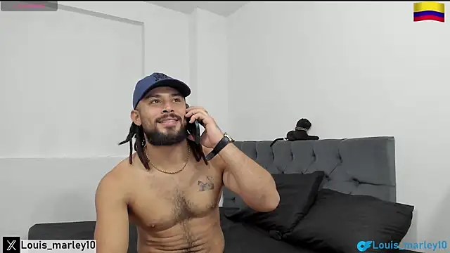 Snapshot of Louis_marley__ chatting on May 10, 2026, 12:14 am Louis marley online show from May 10, 2026, 12:14 am