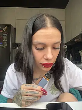 Queen of pain online show from March 16, 2026, 6:28 am