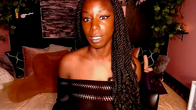 Snapshot of aliviab chatting on November 9, 2025, 12:42 pm aliviab online show from November 9, 2025, 12:42 pm