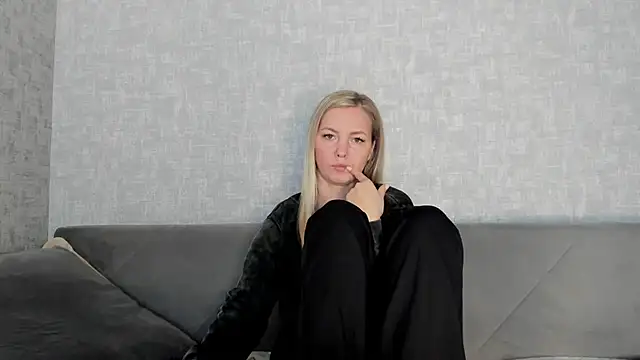 Snapshot of iam_Venus chatting on February 16, 2026, 7:40 am iam Venus online show from February 16, 2026, 7:40 am