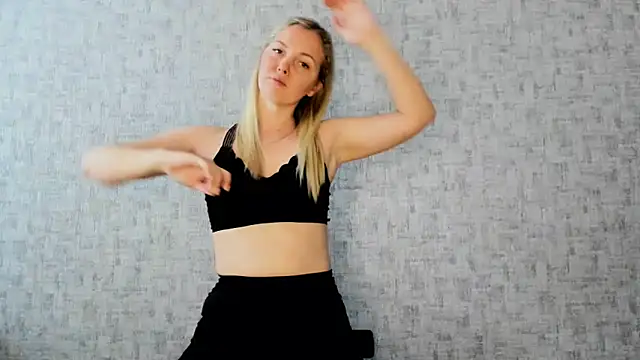 Snapshot of iam_Venus chatting on March 2, 2026, 12:45 pm iam Venus online show from March 2, 2026, 12:45 pm