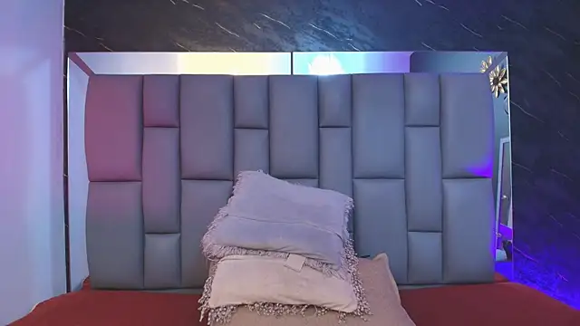  MiaBrown  online show from October 7, 2025, 12:06 pm