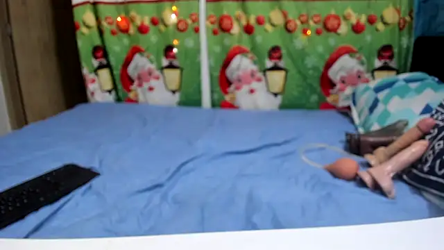 carlos and diana online show from December 4, 2025, 9:47 pm