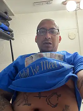 Flacc69 online show from May 9, 2026, 5:55 am