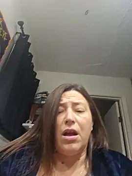 Snapshot of angelbaby1998 chatting on December 7, 2024, 6:05 am angelbaby1998 online show from December 7, 2024, 6:05 am