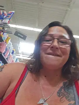 angelbaby1998 online show from July 4, 2026, 8:35 pm