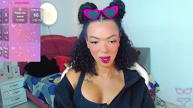 Tanedra collings online show from April 9, 2026, 2:02 am