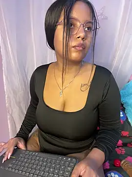 Aleja DANS online show from May 17, 2026, 12:32 am