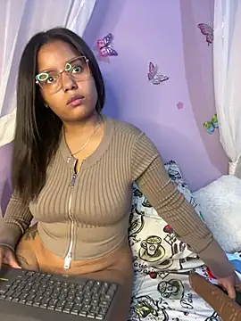 Aleja DANS online show from April 24, 2026, 8:05 am