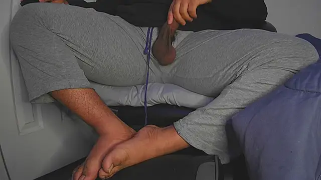 Snapshot of teaser4_ chatting on January 15, 2025, 6:22 am teaser4 online show from January 15, 2025, 6:22 am