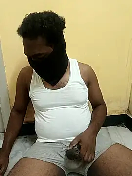 Snapshot of Tamil_paiyan012 chatting on March 1, 2025, 10:55 am Tamil paiyan012 online show from March 1, 2025, 10:55 am