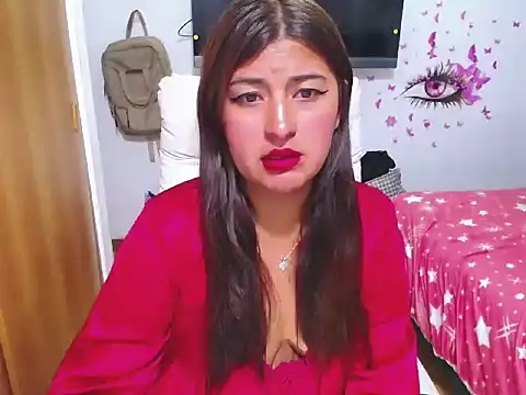 Yunhot  online show from June 7, 2026, 6:07 am