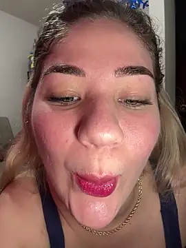 Celestedubois online show from December 15, 2025, 7:20 pm