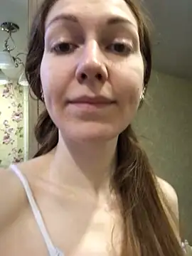  Sweet Love  online show from June 30, 2026, 11:32 am