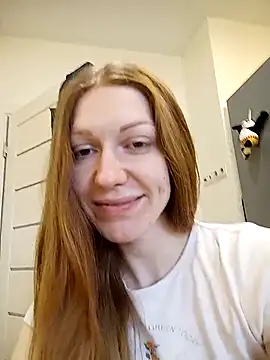  Sweet Love  online show from October 15, 2025, 12:35 pm