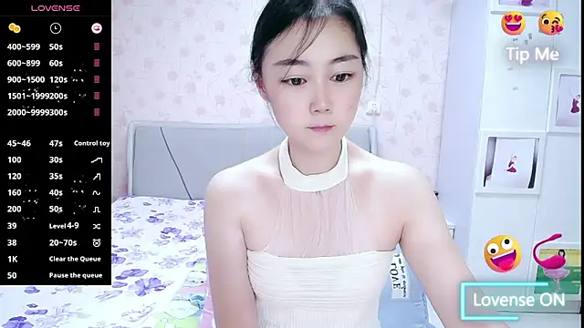 Elvira baby online show from September 19, 2025, 11:42 pm