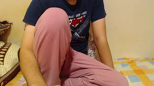 Alexdelarge323 online show from September 13, 2025, 11:10 am