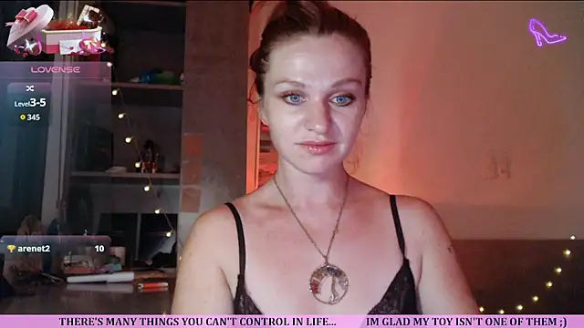 Cassie Wild online show from July 17, 2026, 2:03 pm