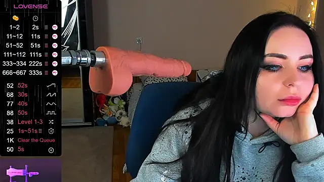 Cherry  Girl online show from April 5, 2026, 10:16 pm