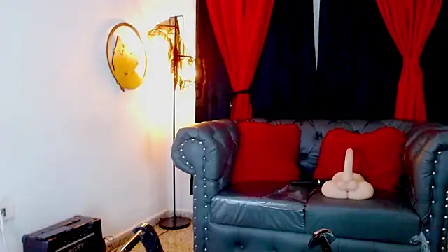 misslombana online show from June 6, 2026, 7:46 am