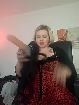 Snapshot of Ladykaos chatting on March 7, 2025, 4:33 pm Ladykaos online show from March 7, 2025, 4:33 pm